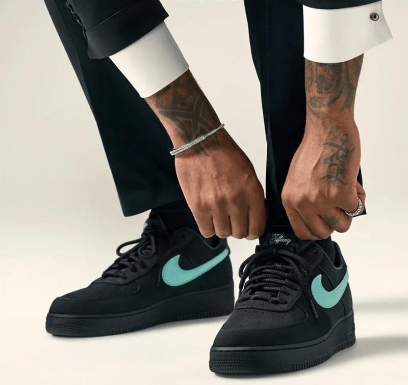 Sneaker Sneaker